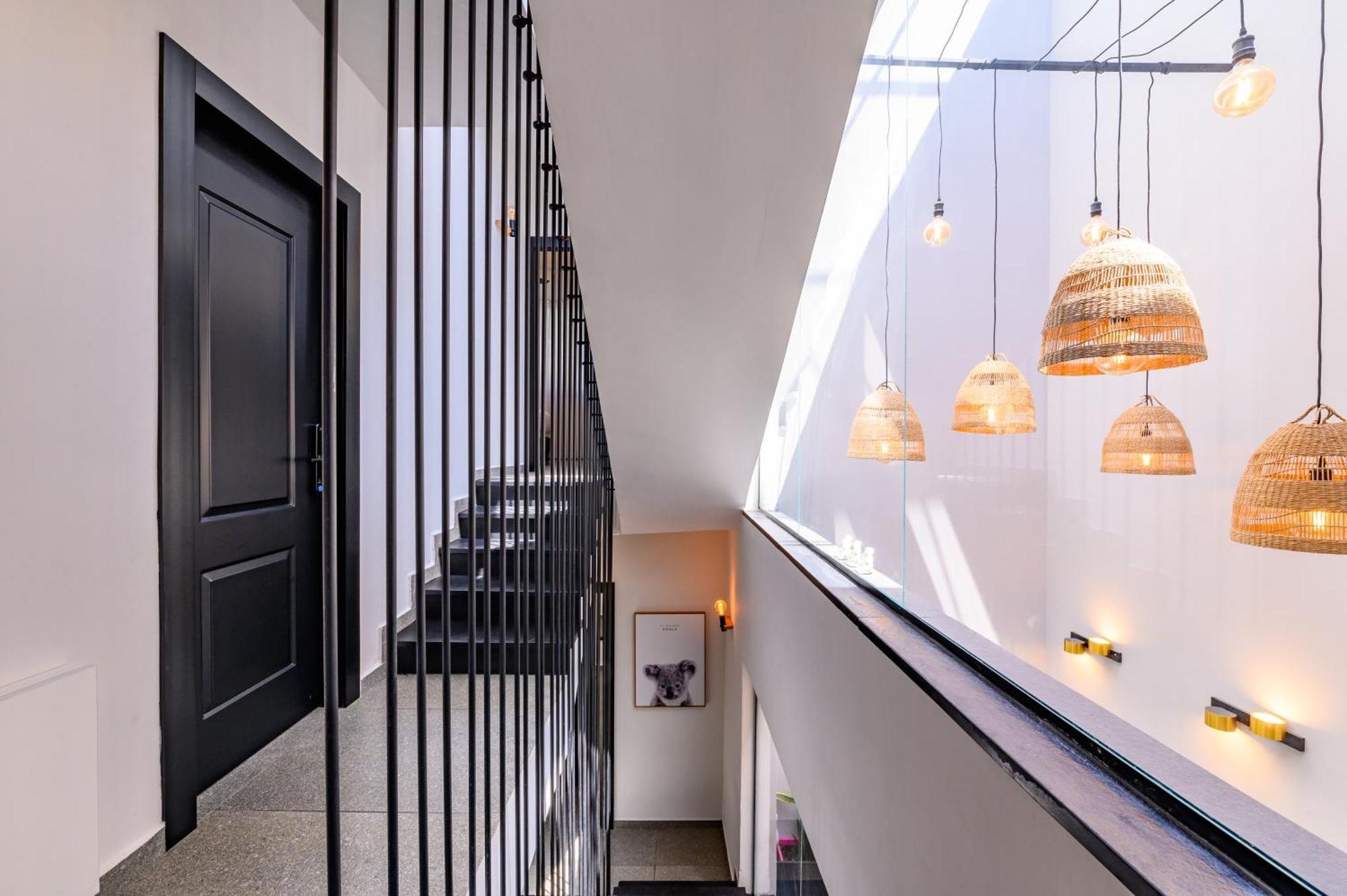 Rokah Luxury Villa At Ramat Hahayal Tel Aviv Exterior photo